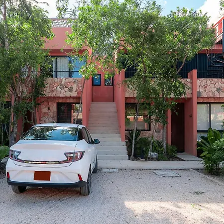 Casa Lifeu Tulum Aparthotel