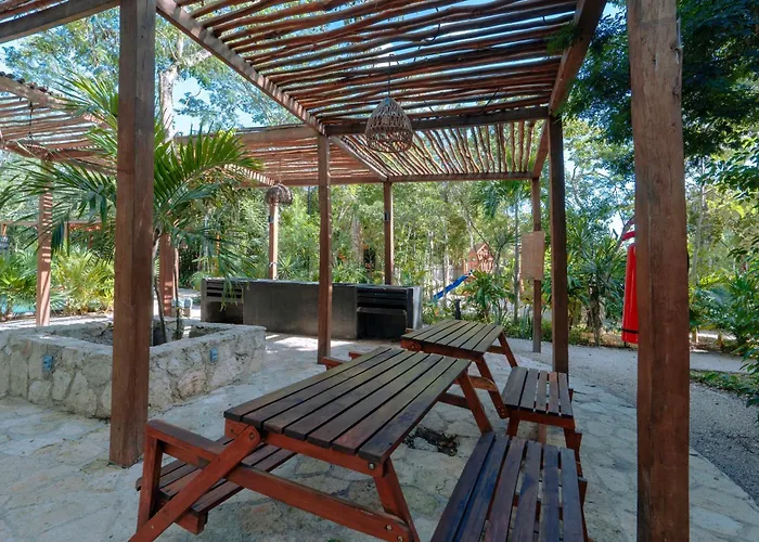 Aparthotel Casa Lifeu